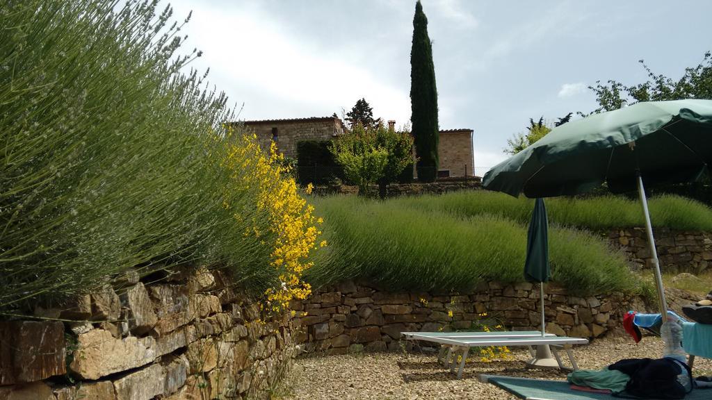 בית הארחה בארברינו די ואל ד'אלסה 	Torre Di Ponzano מראה חיצוני תמונה