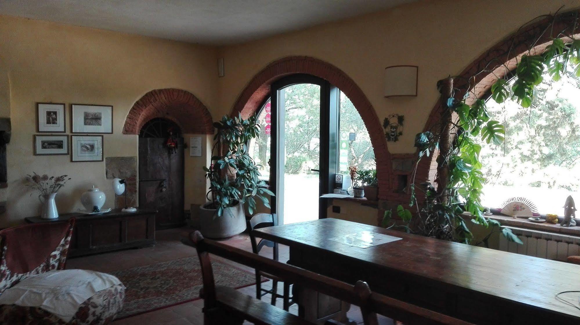 בית הארחה בארברינו די ואל ד'אלסה 	Torre Di Ponzano מראה חיצוני תמונה